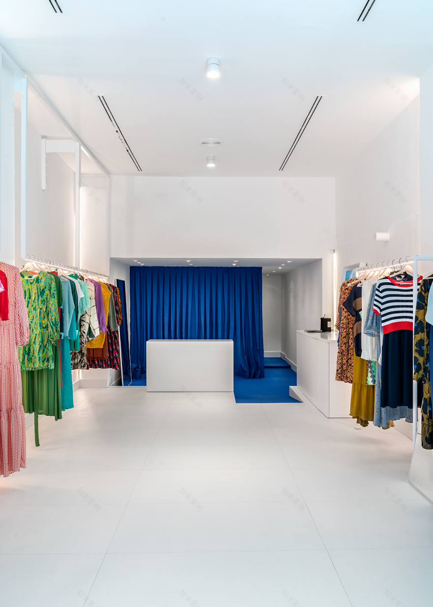 De la Ceca a la Meca 服装店改革升级丨西班牙桑坦德丨Mara Pardo-6