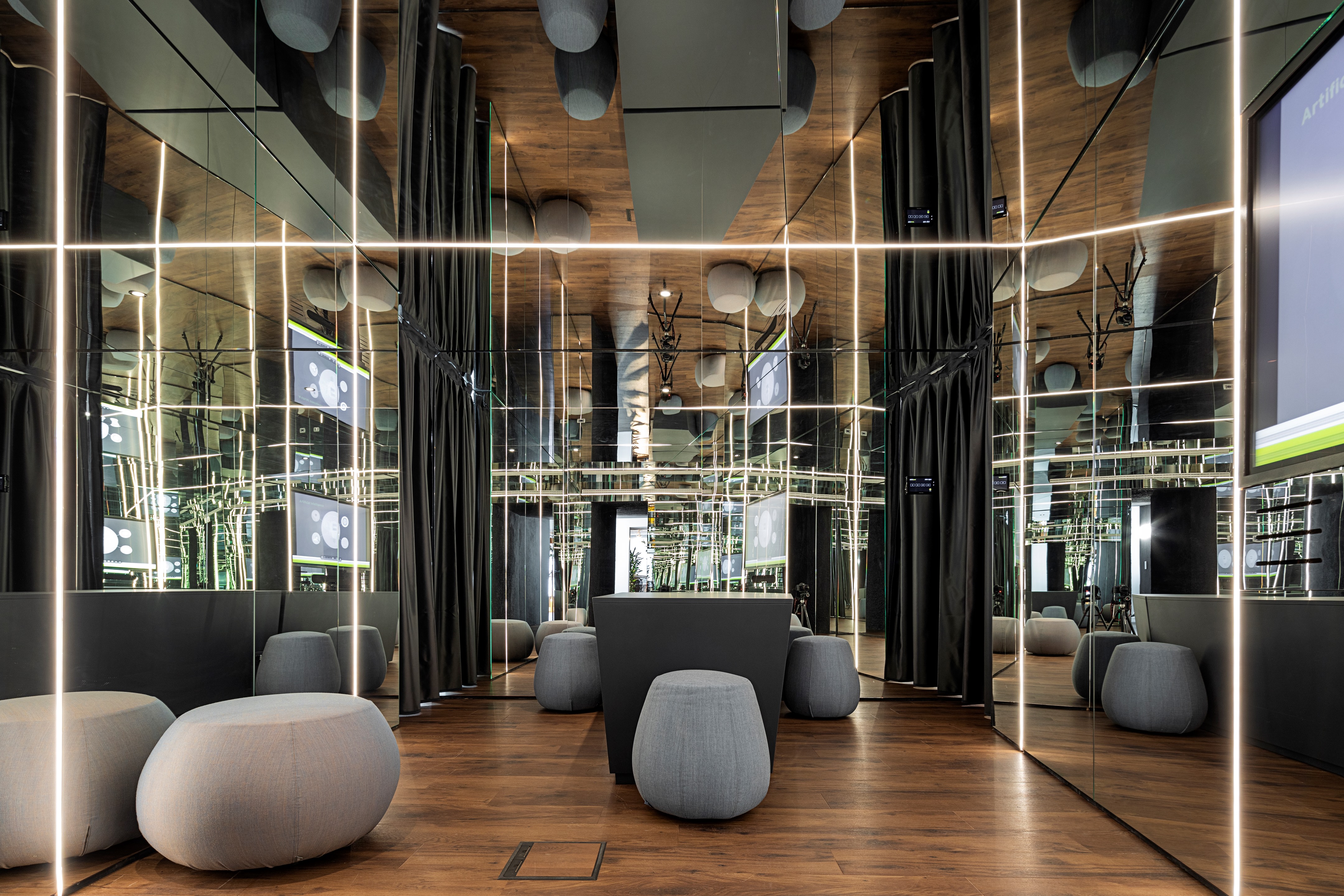 EY 罗马办公室 · 创新空间与品牌价值的完美融合-0