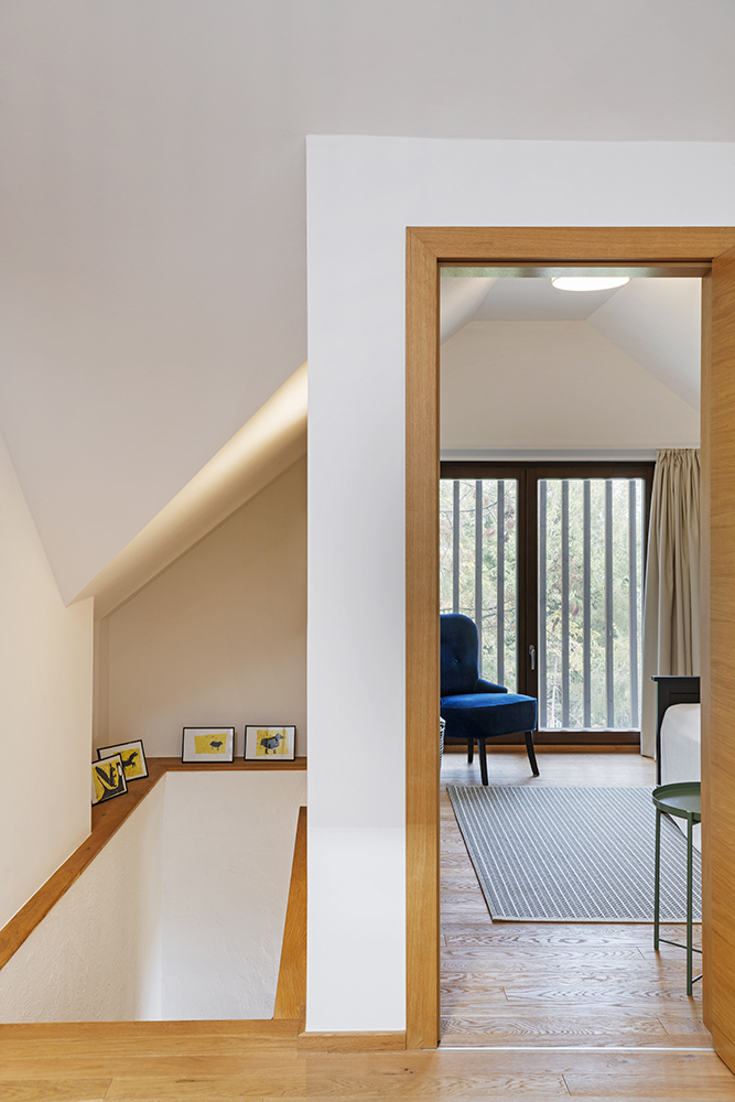 Balint Jaksa丨别墅建筑丨Summer house for 3 generations-8