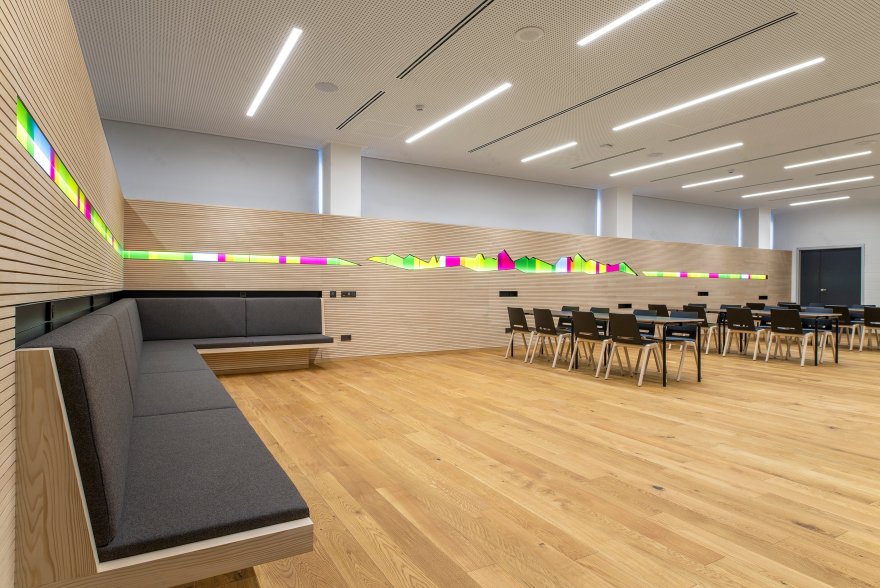 意大利博尔扎诺 Fiera Bolzano 现代改造项目-2