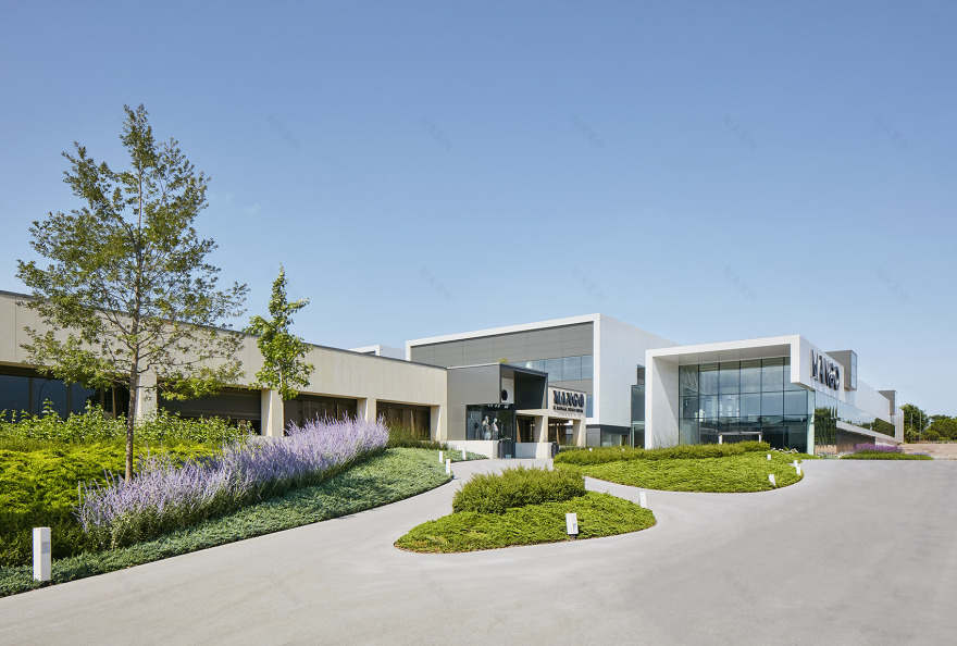 MANGO 设计中心景观项目 | 巴塞罗那绿色纽带-13