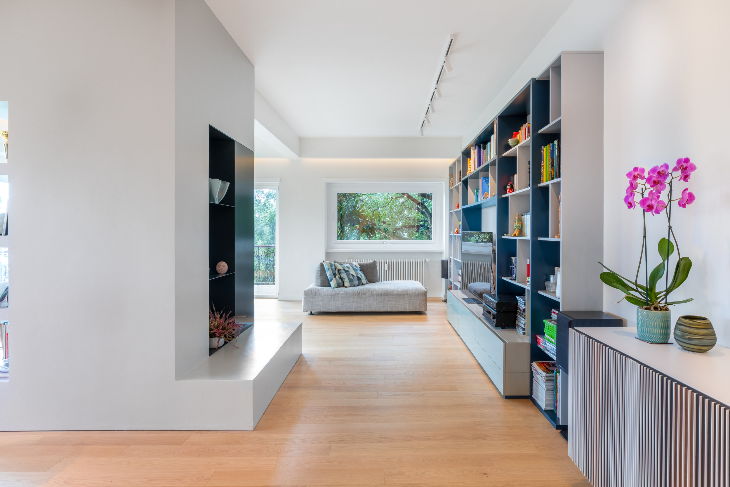 绿意盎然，罗马公园公寓的室内设计之旅-4