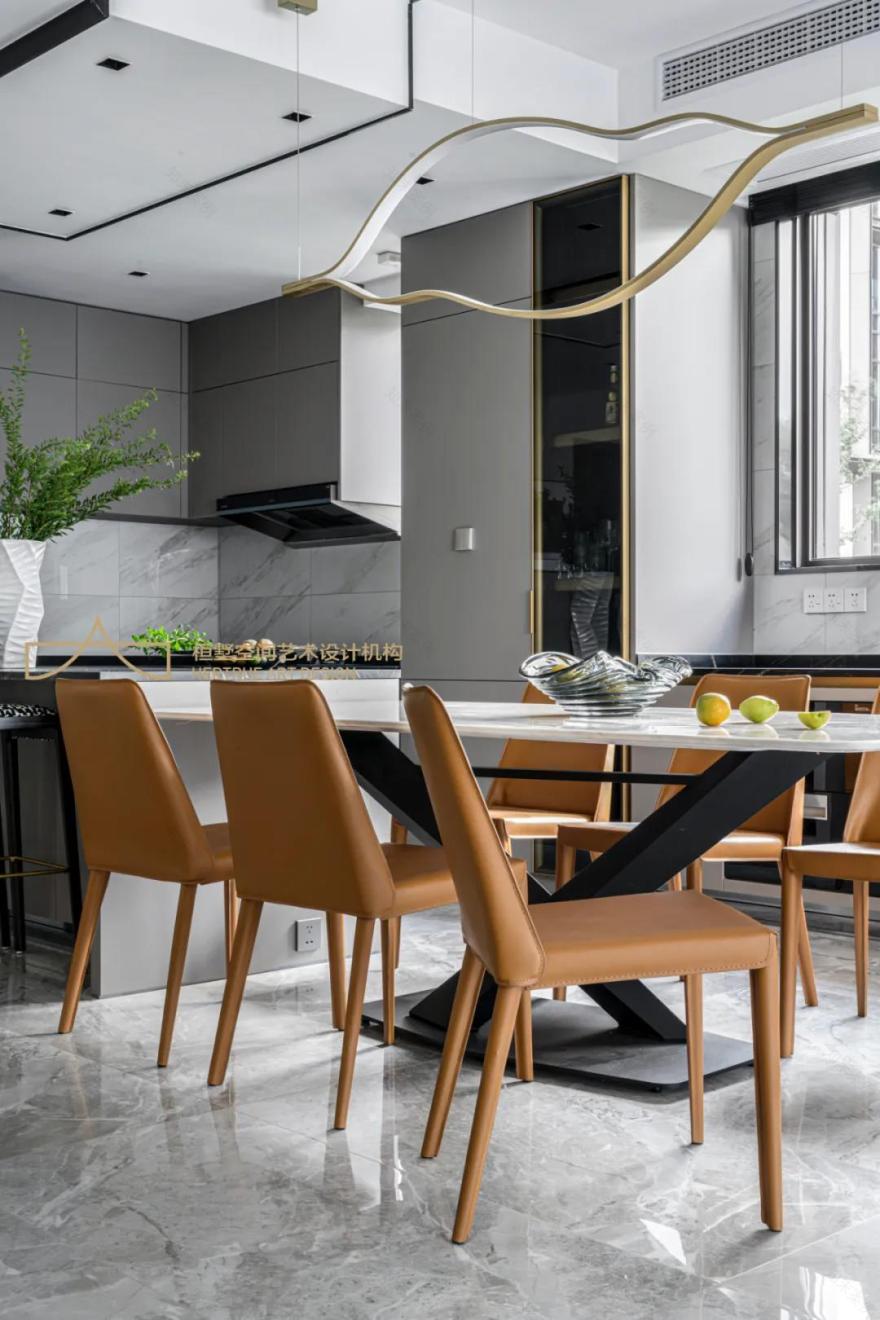 融合简约与甜美,打造阔景以待的家之风景-42