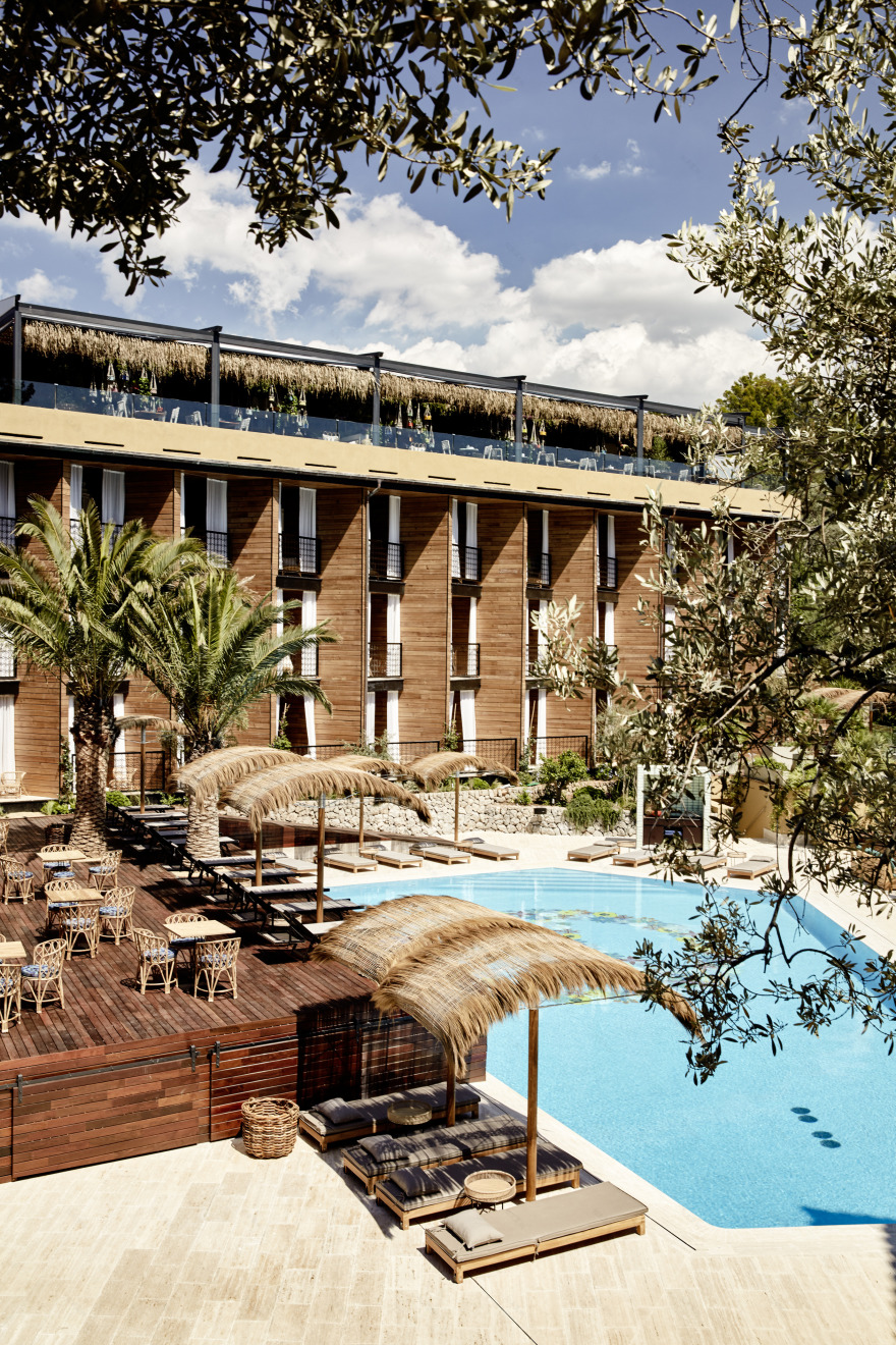 波德拉港 Bikini 岛山酒店 | 复古嬉皮风格的重生-5