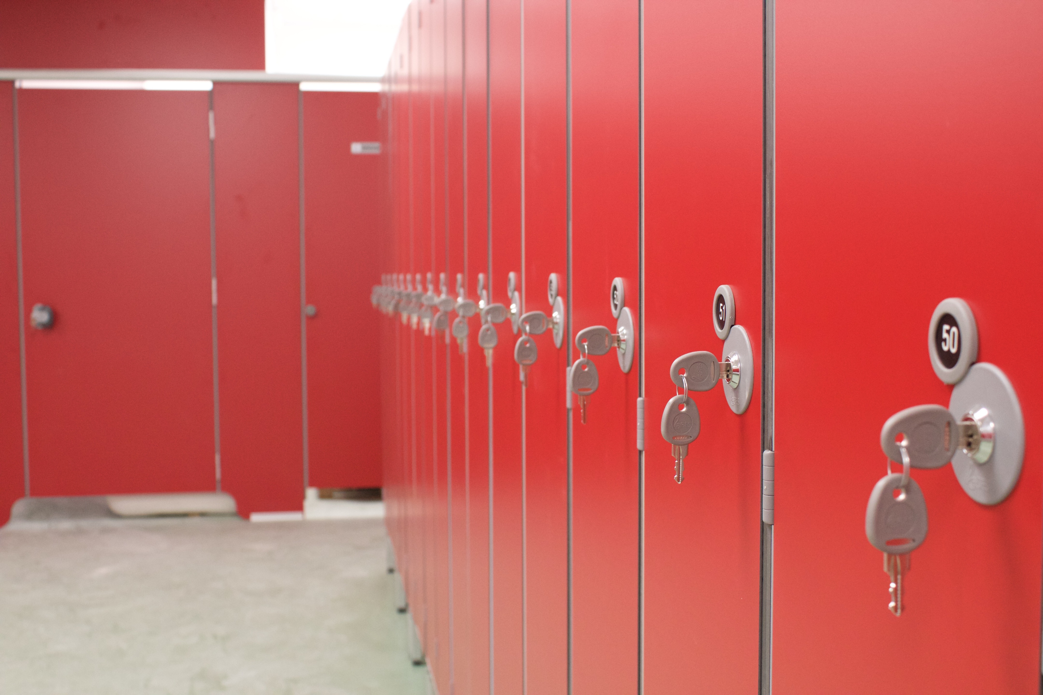 Indel B 企业更衣室设计-4