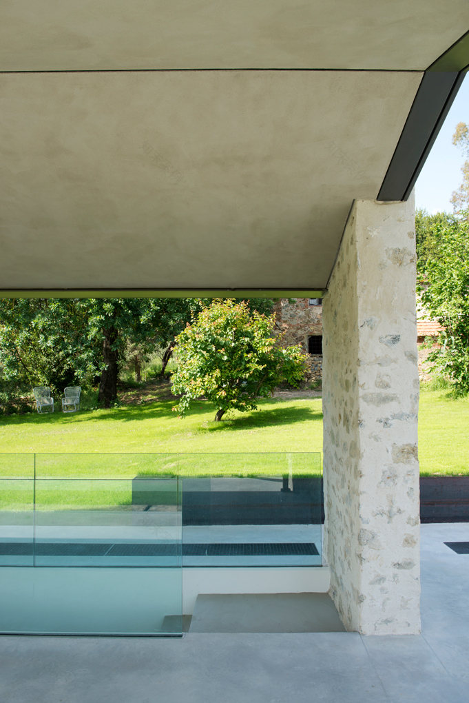 意大利百年烟草工厂改造,绿色建筑与艺术的完美融合-6