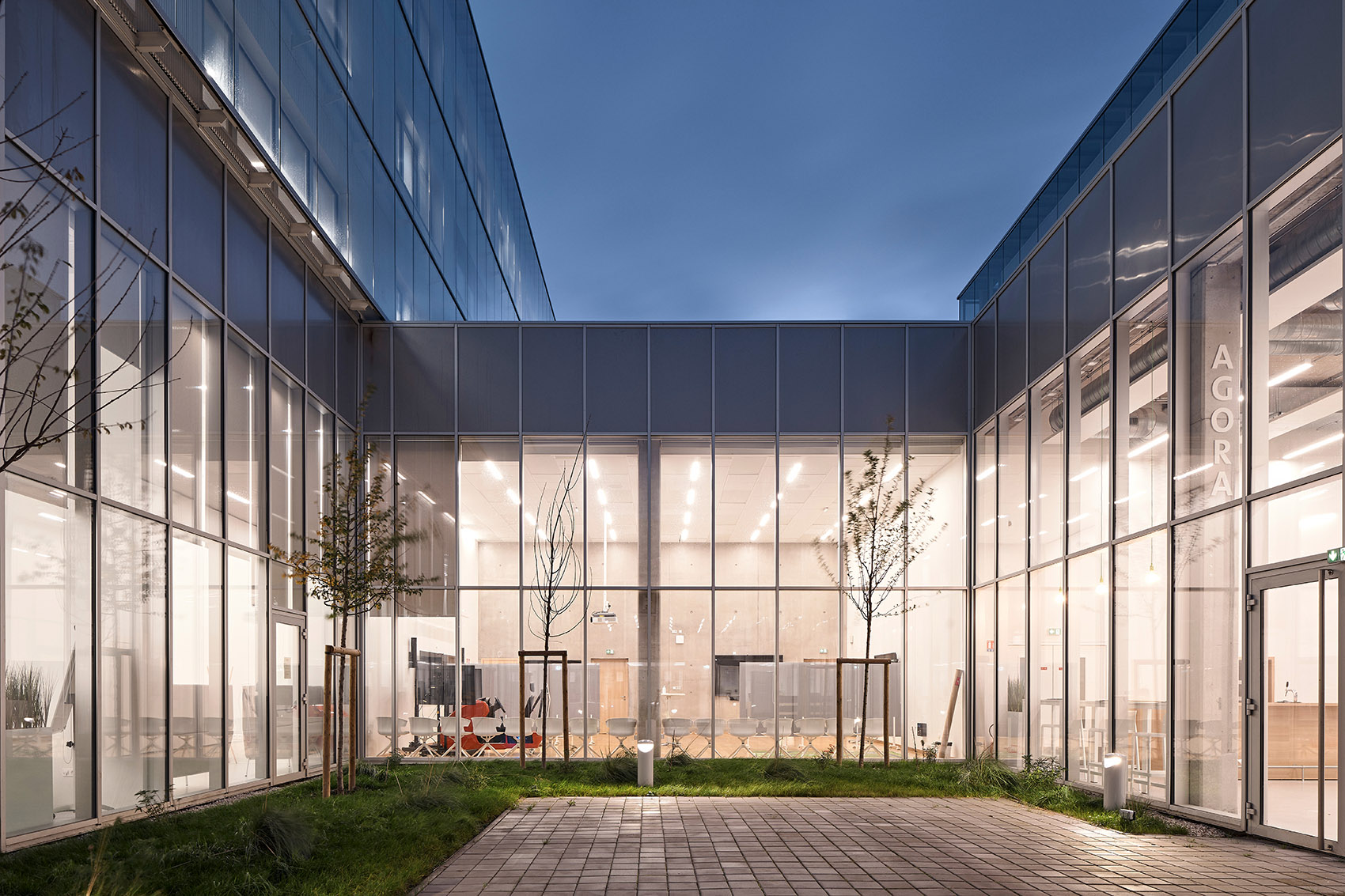 可持续交通与运输的生态校园丨法国丨Coldefy-55