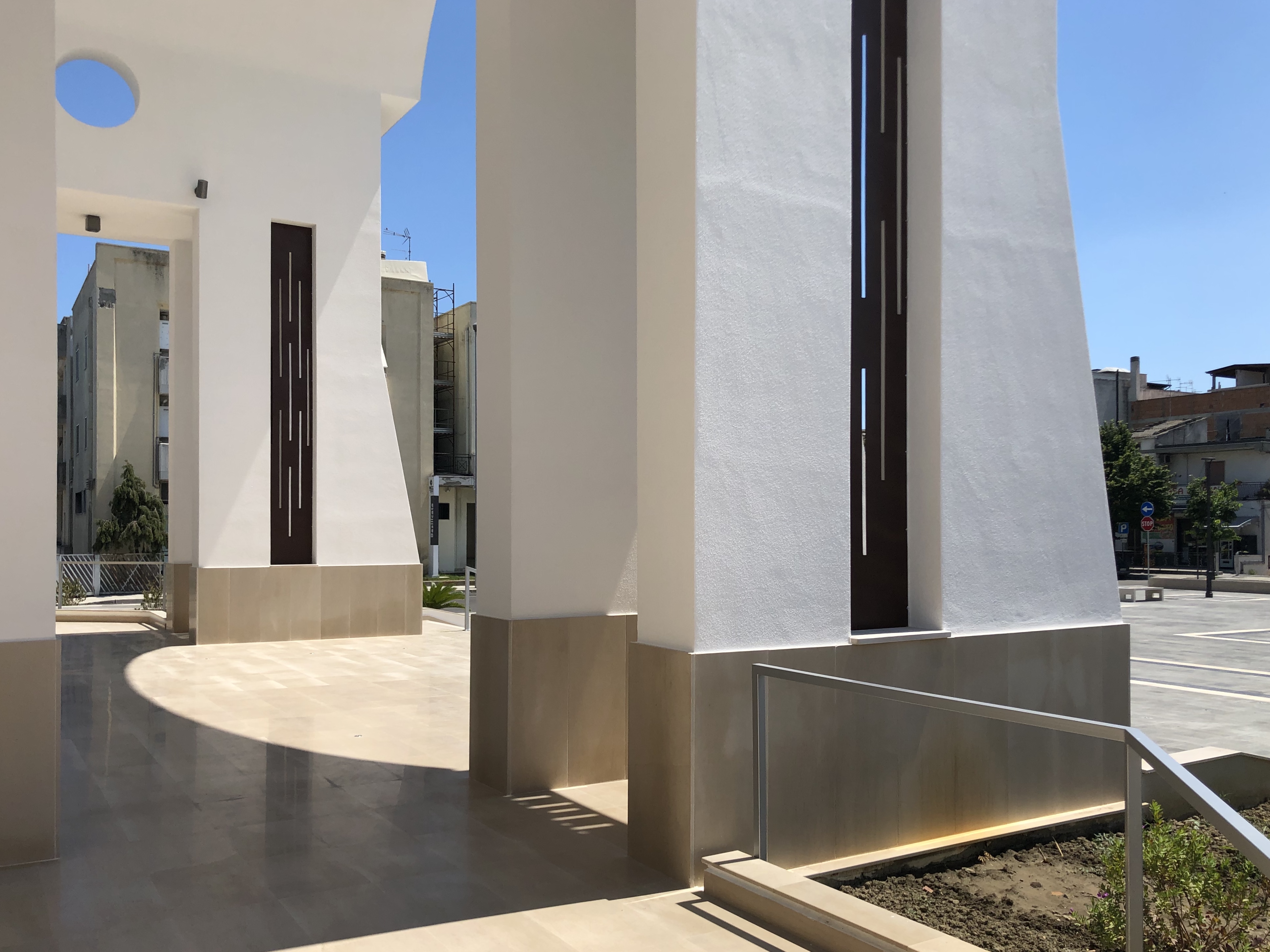 新建圣安东尼奥教堂及广场改造 | 意大利海滨新景观-7