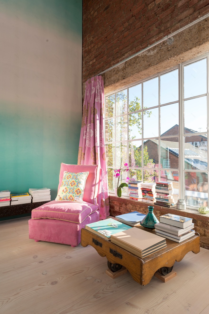 色彩斑斓的边界突破,Cleo 的时尚别墅-8