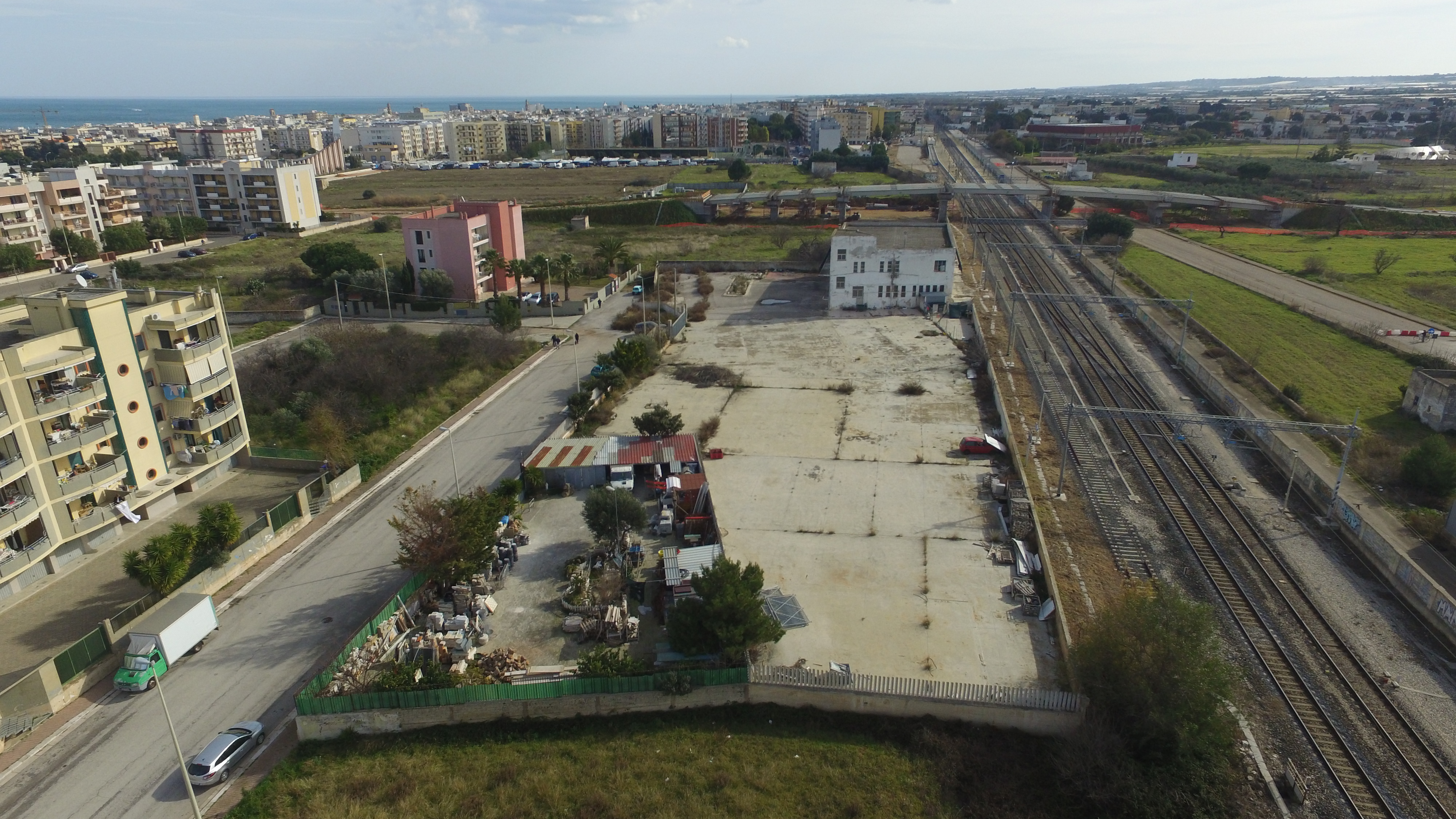 意大利普利亚区住宅重建项目 | 打造新型服务区-0