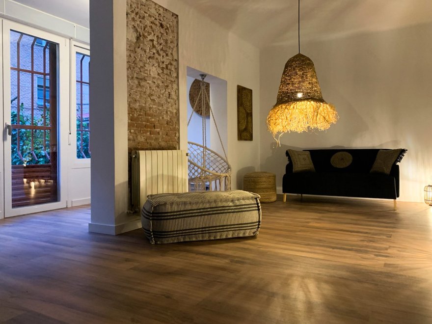 马德里市中心 40 平米温馨公寓 | 花园与城市生活的完美结合-1