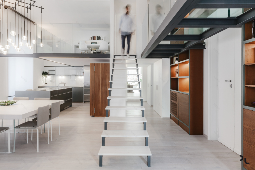 双层现代居所,历史建筑中的新生-7