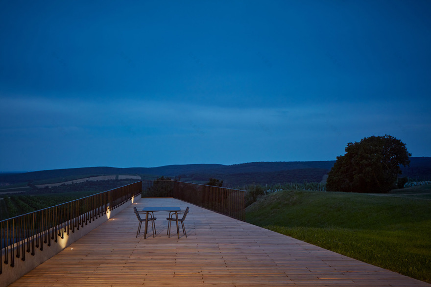 Reisten 葡萄酒吧丨ORA-56