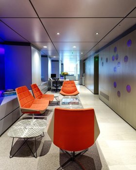 AB Bank Branch l Glyfada