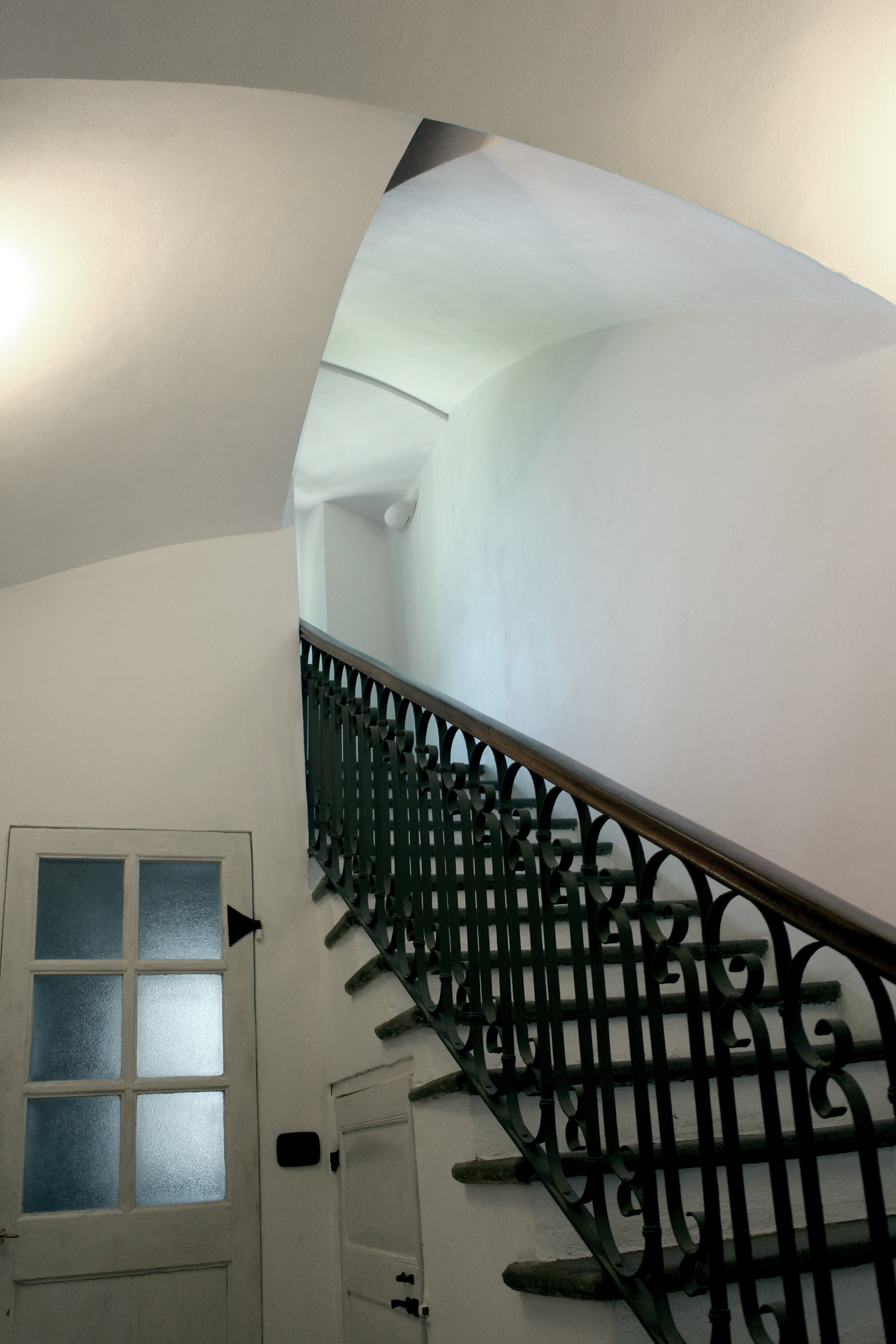 古宅新生 | 600 年历史农舍的现代改造-11