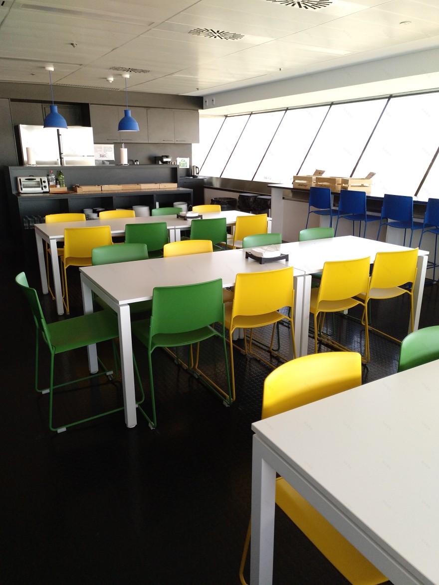 Sergi Bellvert Comas 办公建筑-22