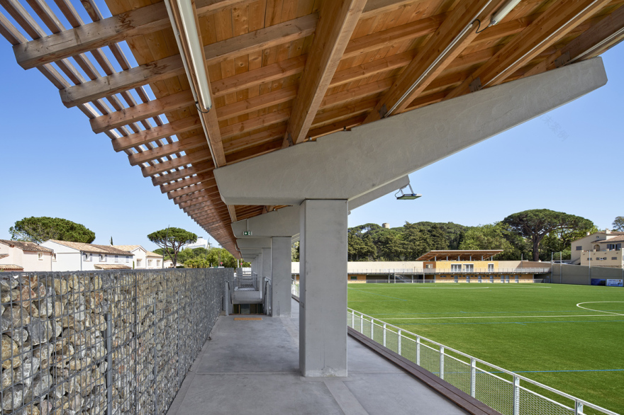 融合城市景观的体育场馆设计-6