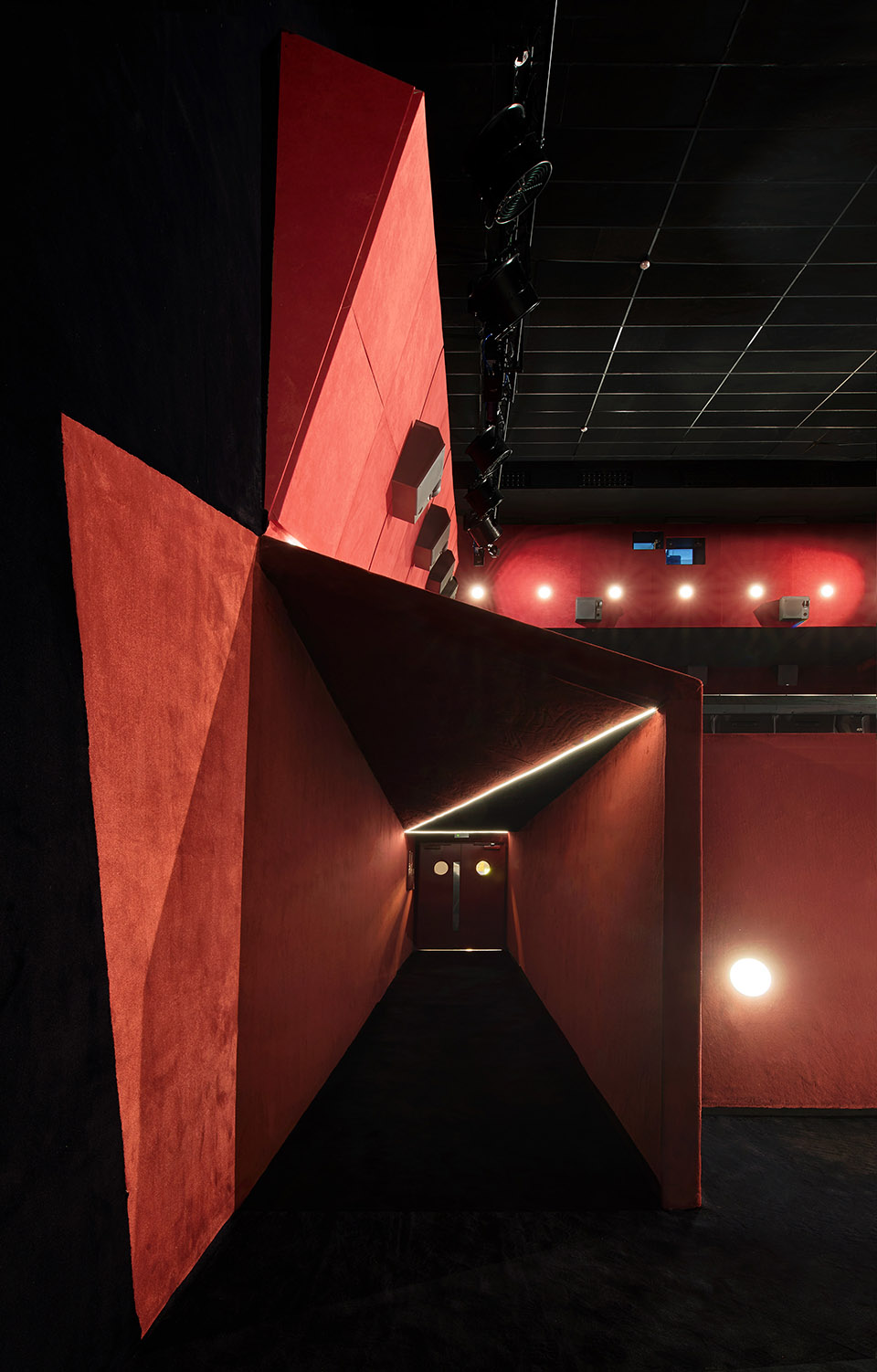 Filmax电影院的4个放映厅改造，西班牙/开发沉浸式的观影体验以吸引数字时代的观众-95