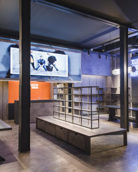 TOUCH DENIM Men Fashion Store