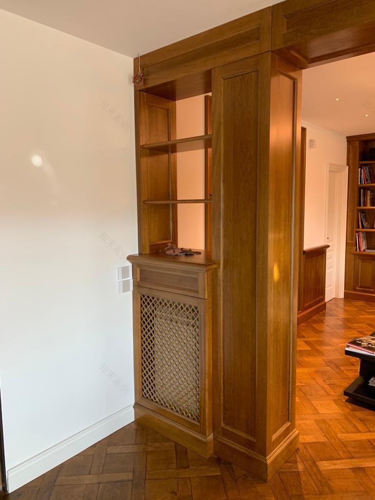 融合书架的客厅设计-6