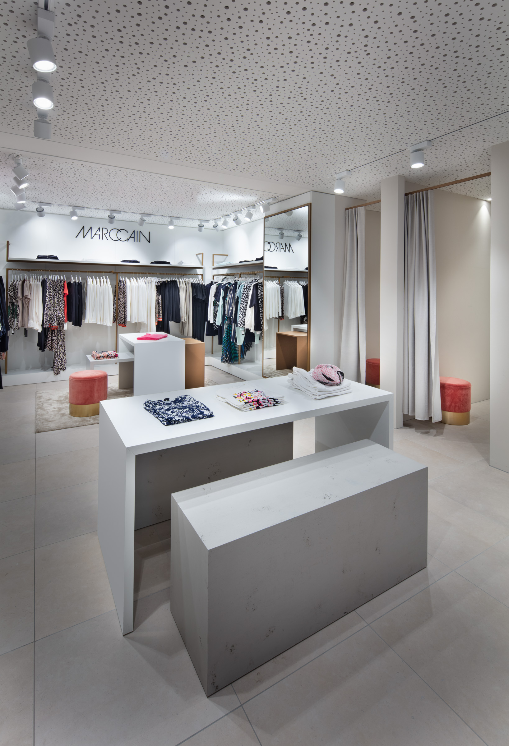 Bütler Fashion(瑞士女性时尚店)-6