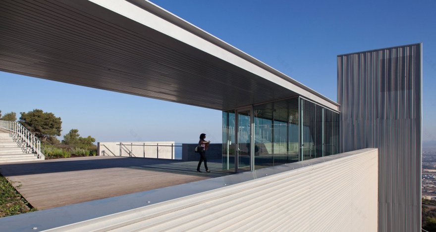 海法大学学生中心-7