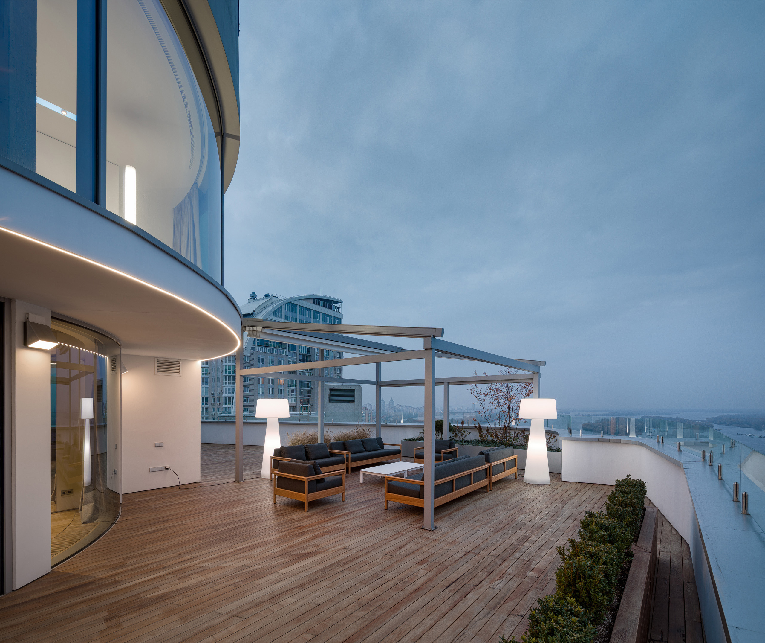 双层公寓设计，尽显空间层次感-29