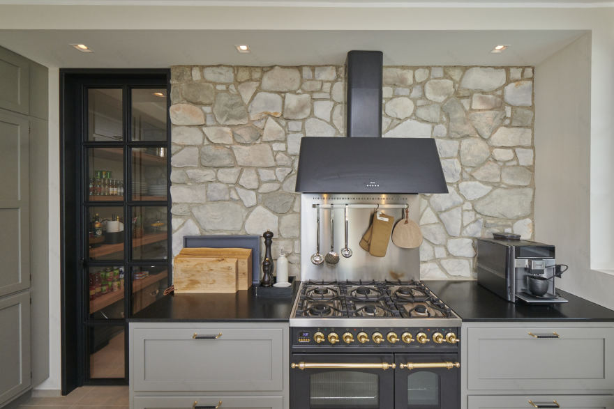 湖畔别墅温暖照明设计丨Camilla Merlini-11