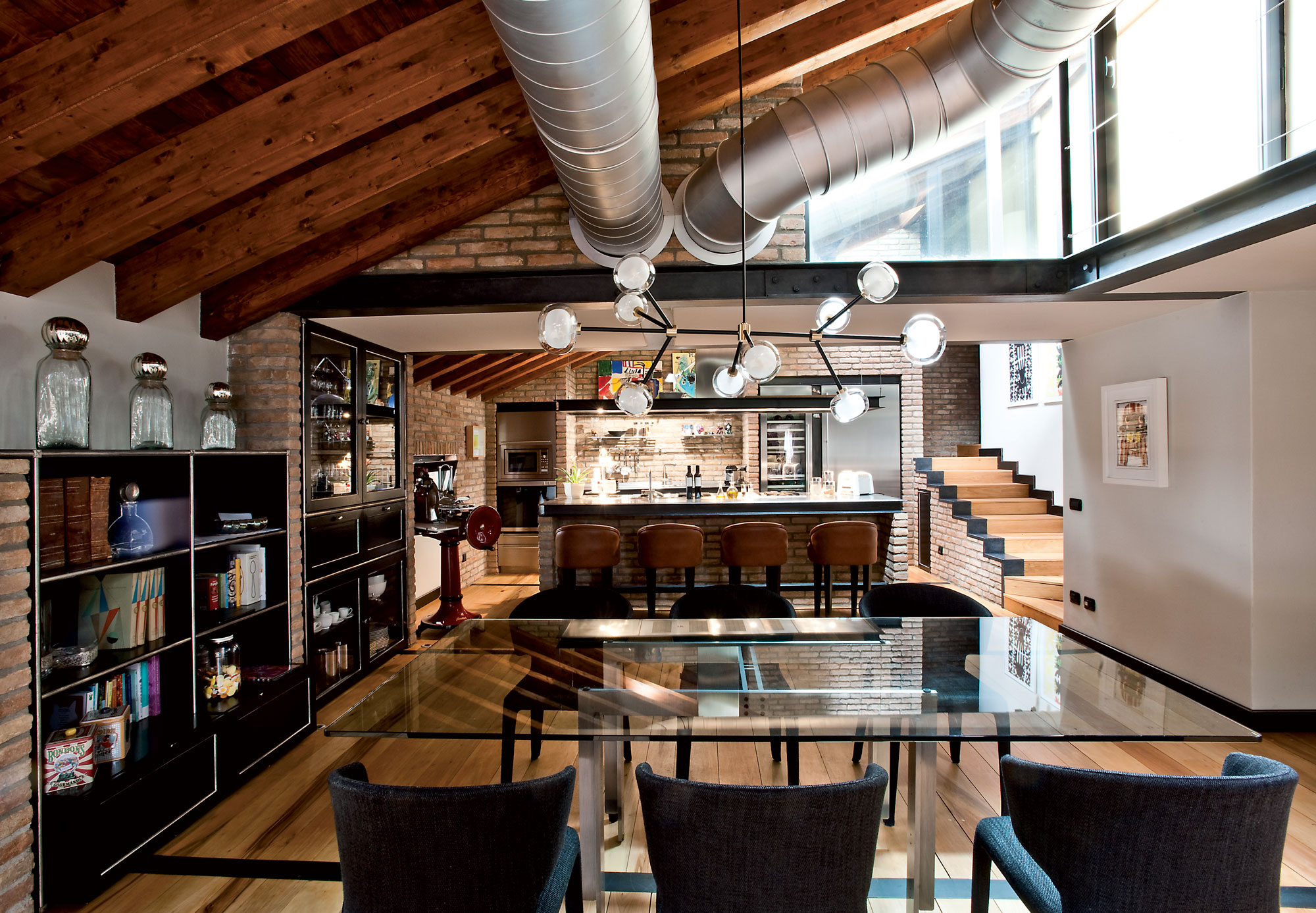 Mansarda 工业风设计丨意大利贝加莫丨Gianni Basso Vega MG-3