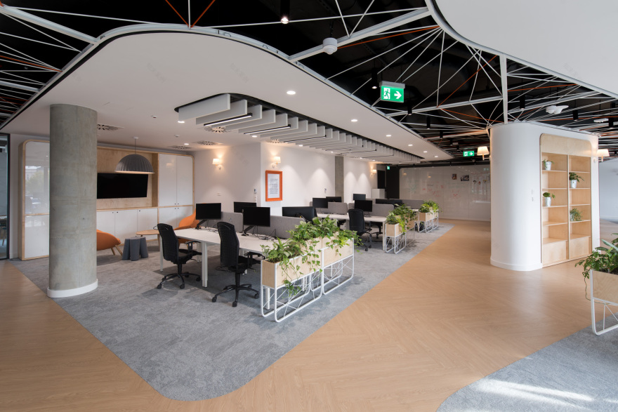 波兰 ING Tech 新办公室,现代与传统的美妙融合-44