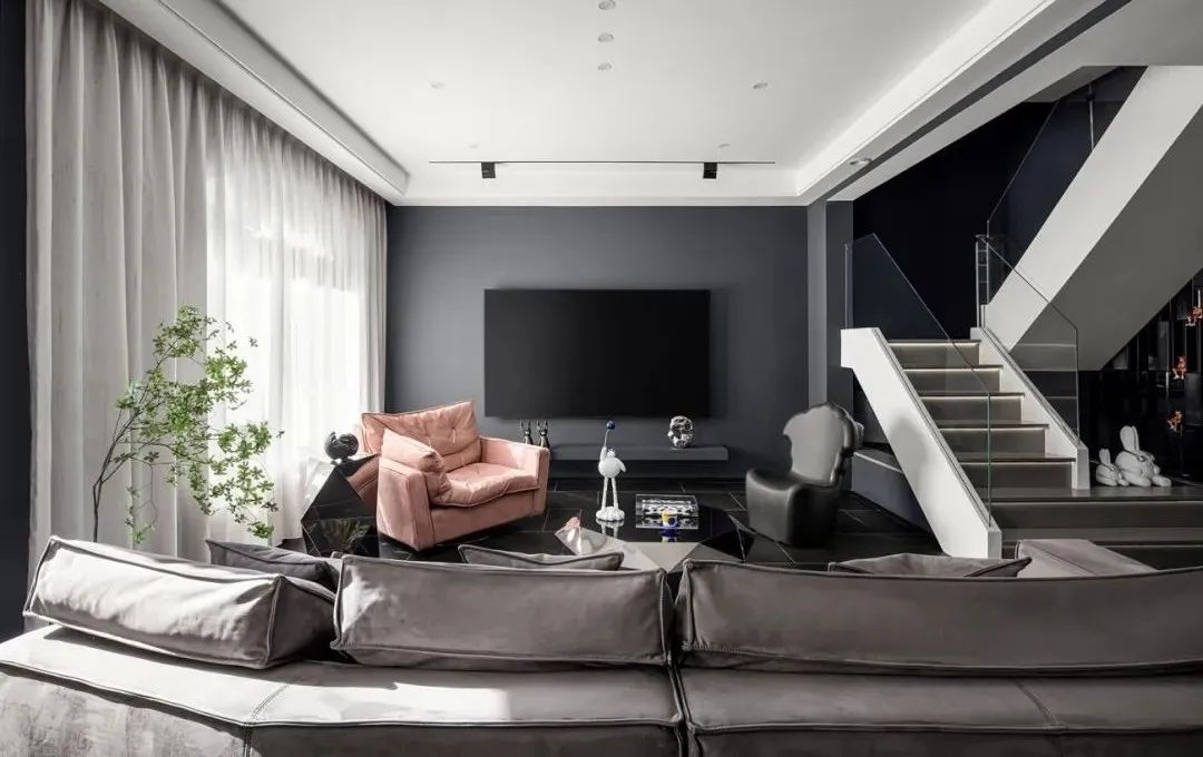 暗调之魅 · 现代简约家居设计新解-6