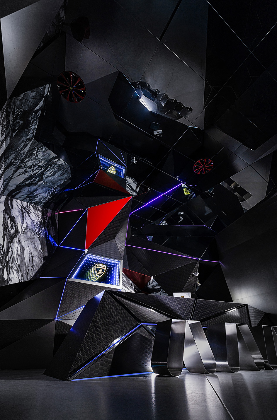 兰博基尼中国首家概念店丨美国CRAZY DESIGN(疯狂设计)事务所-33