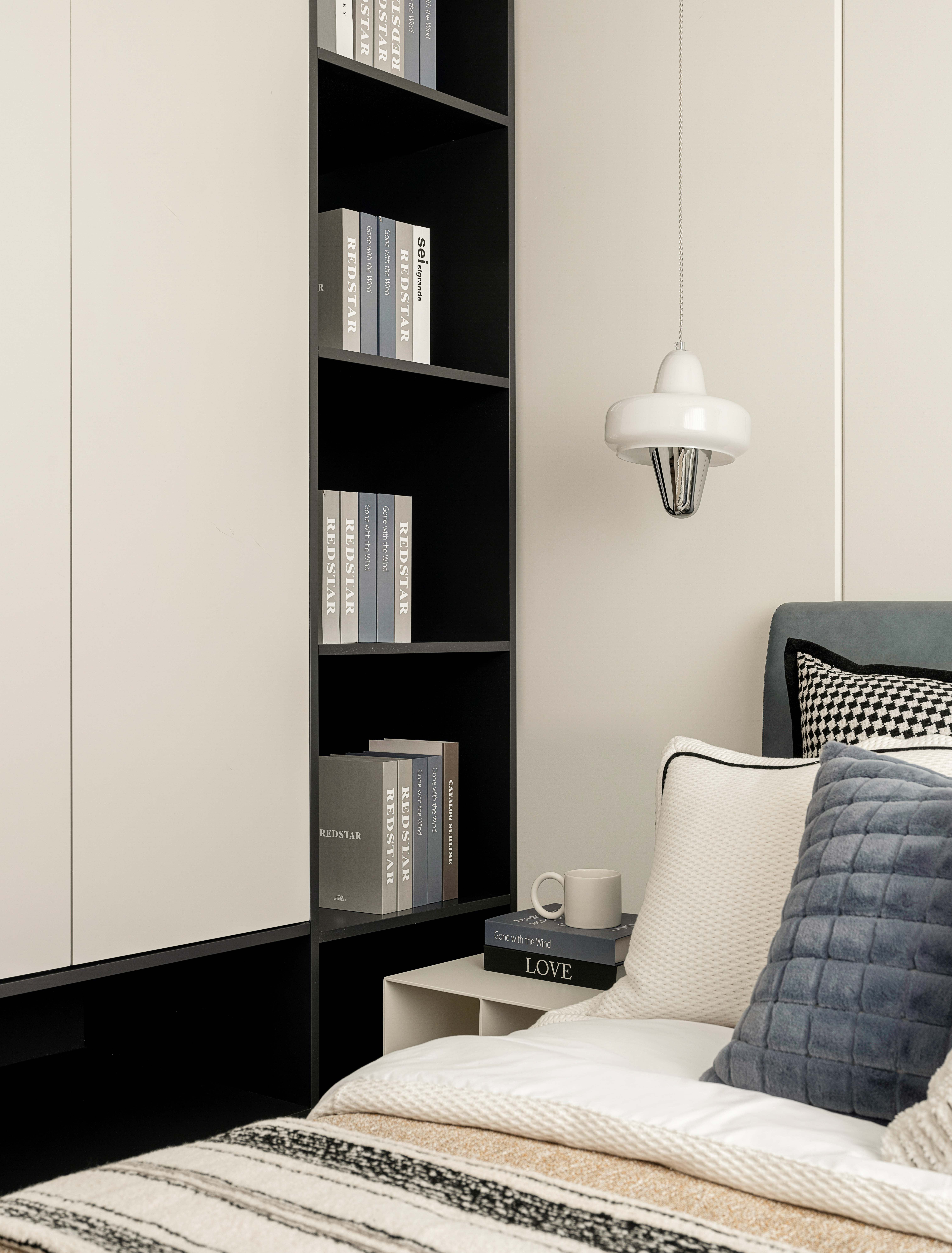 现代简约 135㎡样板间丨中国深圳丨深圳三石 SZSD-18