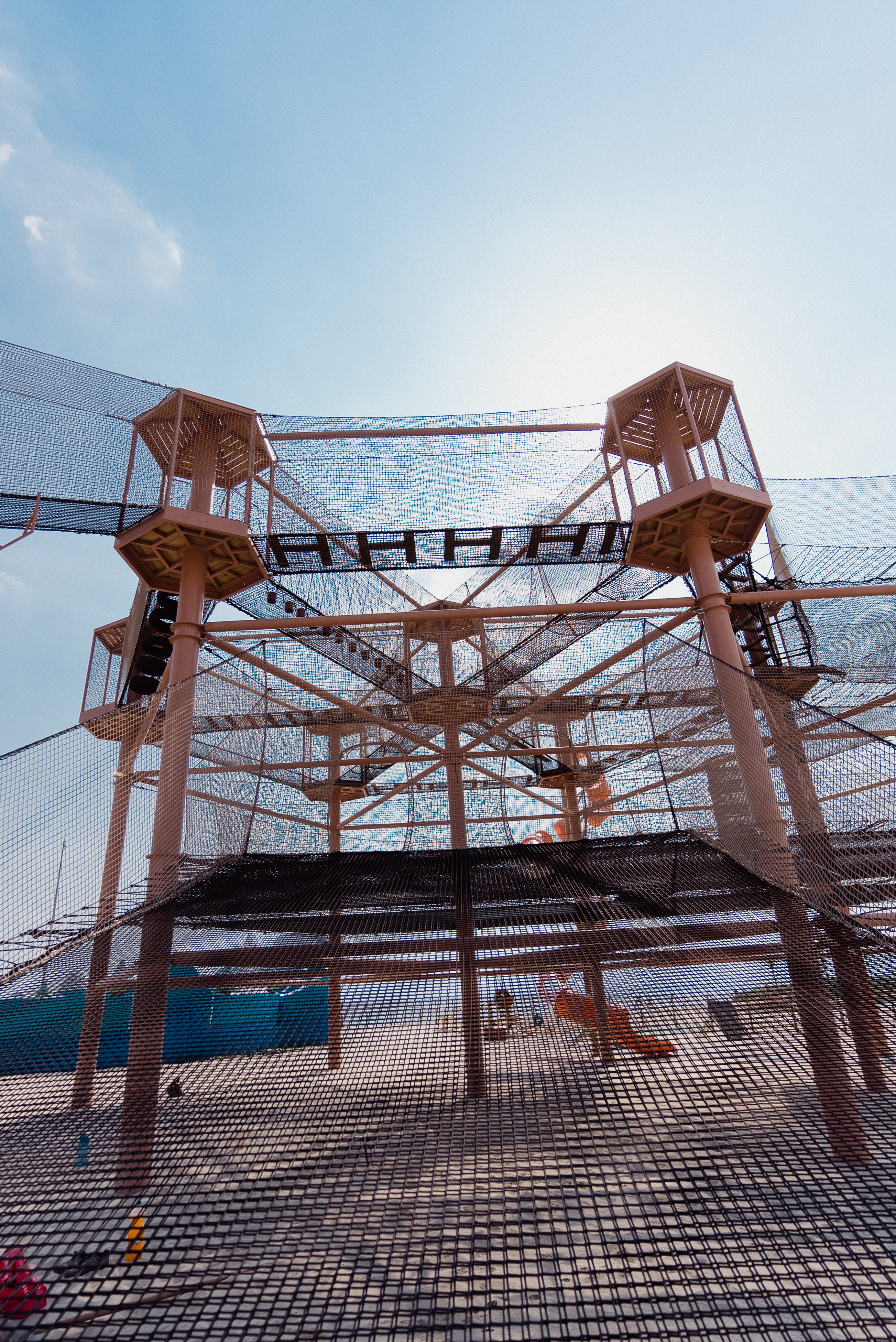 宿迁骆马湖沙滩公园·塔楼穿越亲子乐园丨中国宿迁丨滨州绳网部落游乐设备有限公司-25