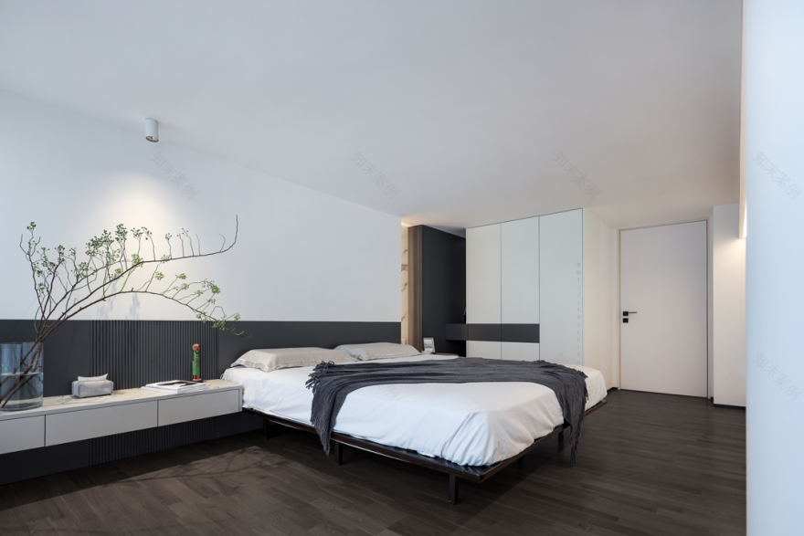 深圳瑧湾汇200㎡黑白灰极简复式丨中国深圳丨末一设计-40