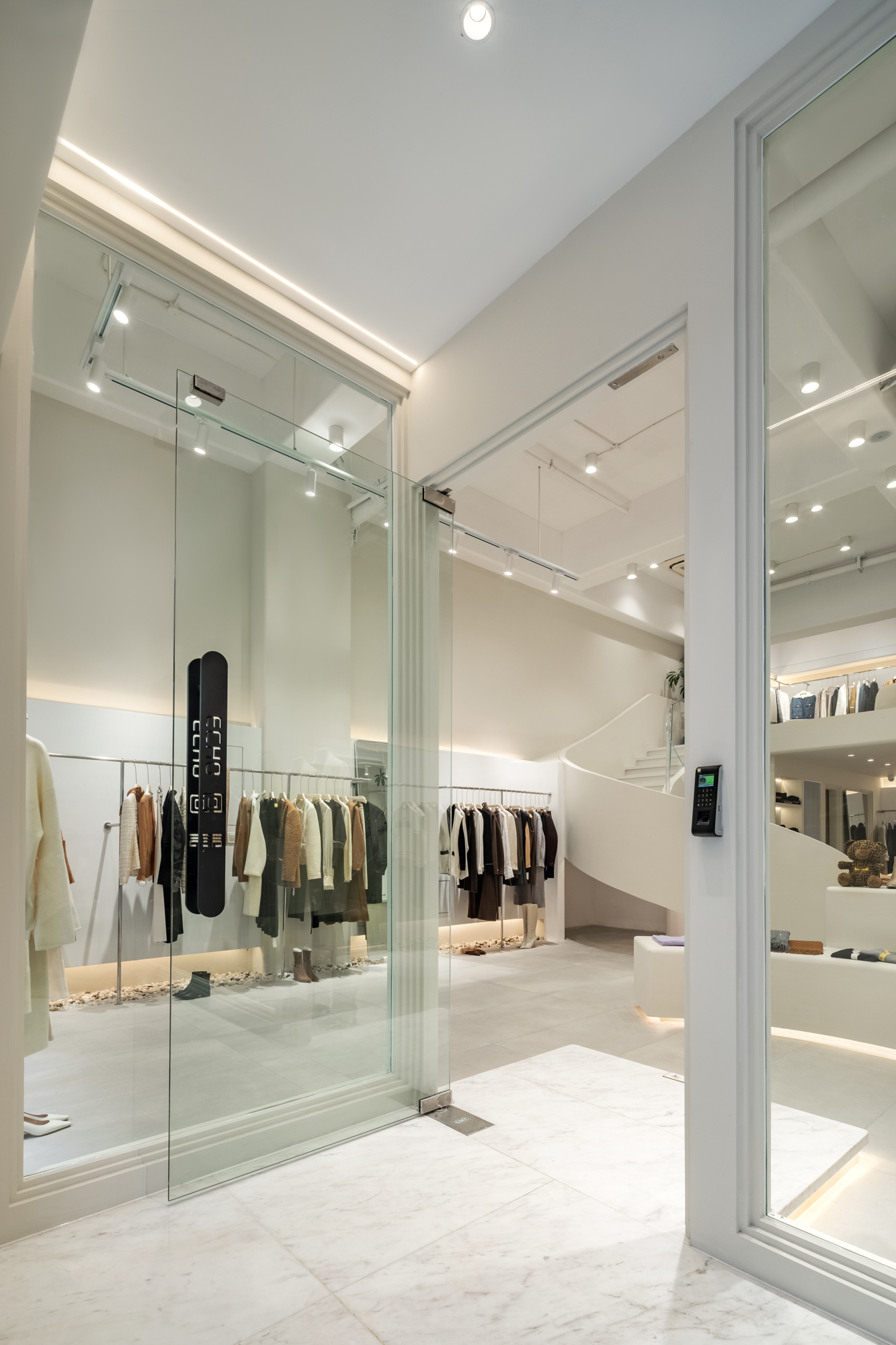 简约之上的“场面”-12