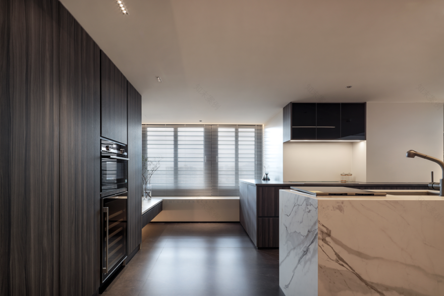 深圳瑧湾汇200㎡黑白灰极简复式丨中国深圳丨末一设计-32