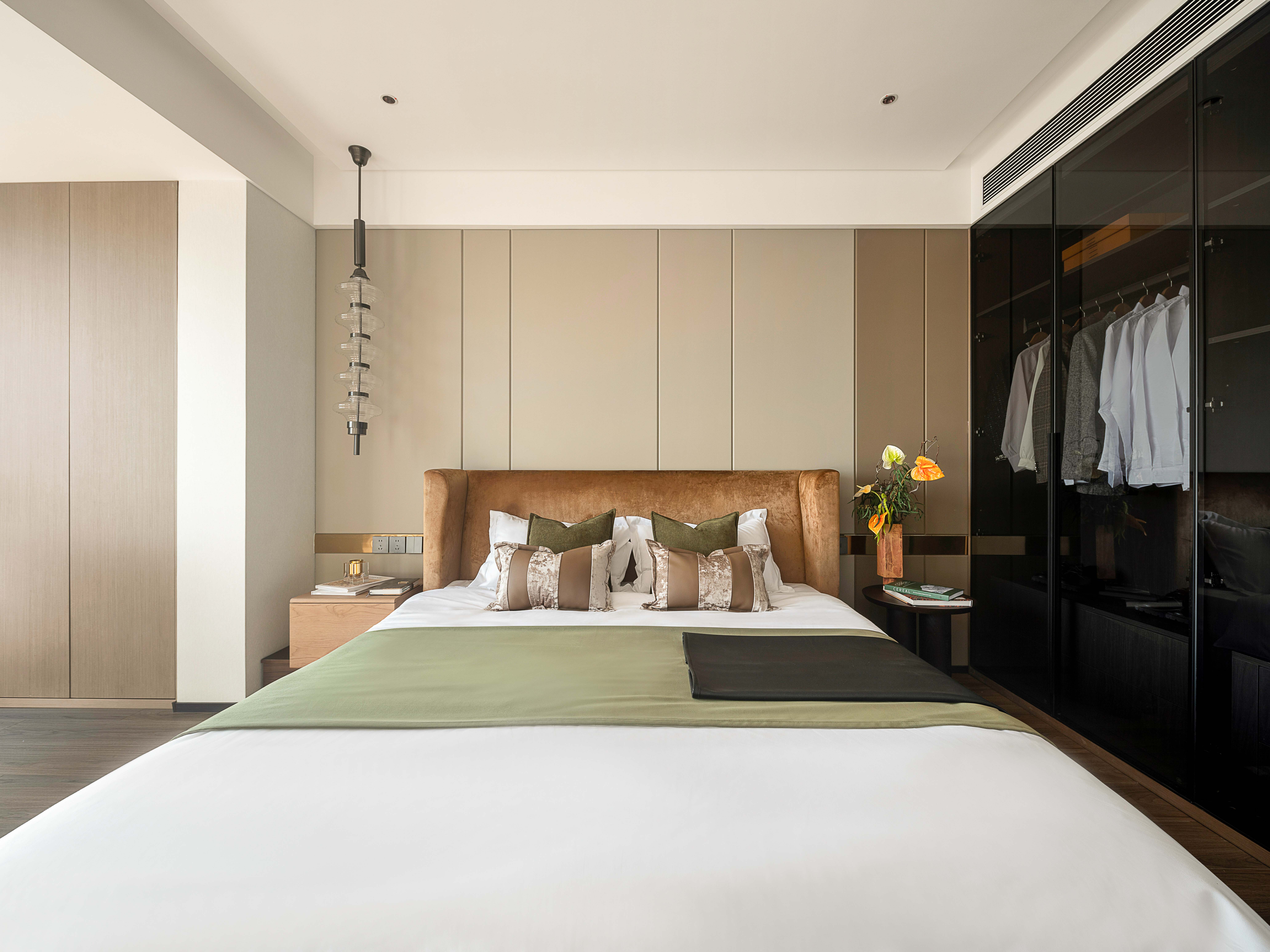 现代简约 135㎡样板间丨中国深圳丨深圳三石 SZSD-9